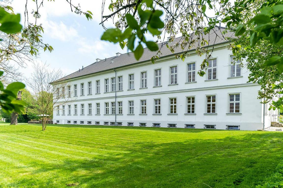 Gutshaus Gross Helle *