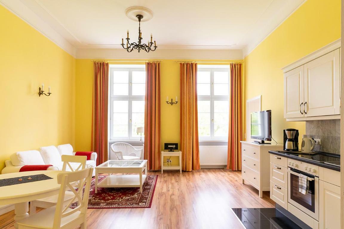 Gutshaus Gross Helle * Mölln